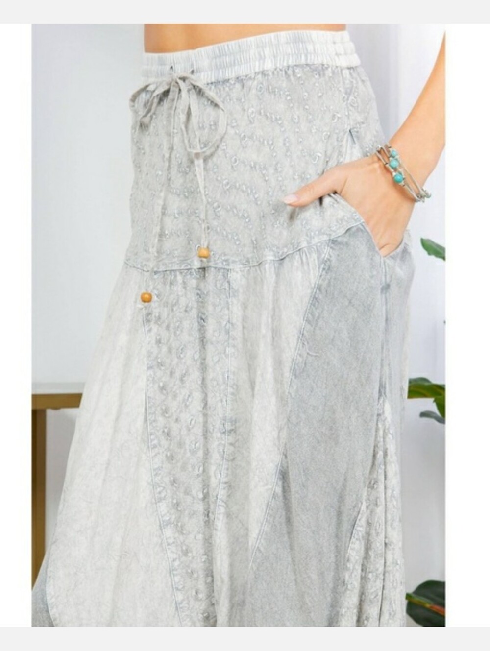 NWT Young Threads Light Gray Embroidered Boho Button-Up Shirt & Harem Pant Set - Picture 7 of 13